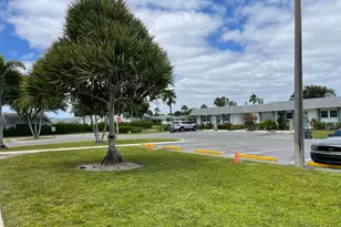 2638 Gately Dr E, West Palm Beach, FL 33415 - Photo 44