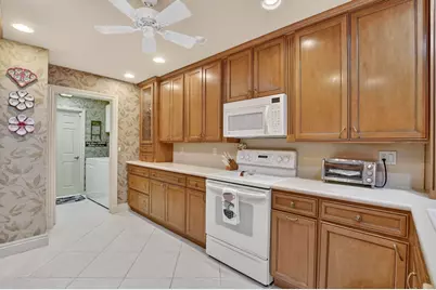 22582 Meridiana Drive, Boca Raton, FL 33433 - Photo 14