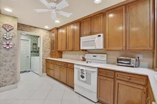 22582 Meridiana Dr, Boca Raton, FL 33433 - Photo 14