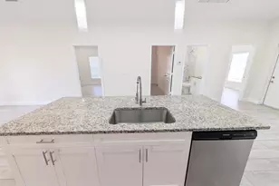 1562-1566 W 26th Ct, Riviera Beach, FL 33404 - Photo 4