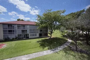 100 SW 132nd Way, Pembroke Pines, FL 33027 - Photo 14