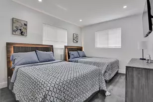 2114 N 42nd Ave, Hollywood, FL 33021 - Photo 18