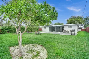 2114 N 42nd Ave, Hollywood, FL 33021 - Photo 24