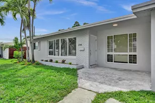 2114 N 42nd Ave, Hollywood, FL 33021 - Photo 2