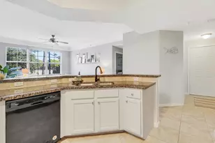 275 Murcia Dr, Jupiter, FL 33458 - Photo 10