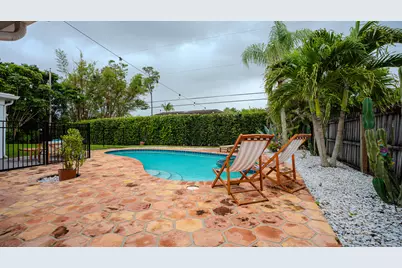 79 W Rubber Tree Drive, Greenacres, FL 33467 - Photo 16