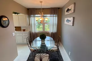 72 Newport D, Deerfield Beach, FL 33442 - Photo 2