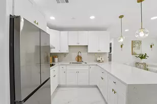 1527 Live Oak Dr, West Palm Beach, FL 33415 - Photo 4