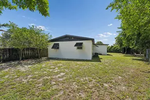 1527 Live Oak Dr, West Palm Beach, FL 33415 - Photo 34
