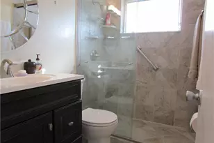 2000 NE 51st Ct, Fort Lauderdale, FL 33308 - Photo 8
