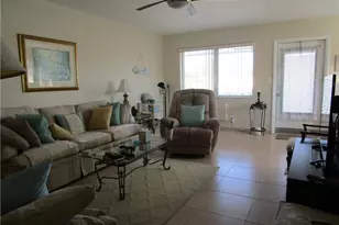 2000 NE 51st Ct, Fort Lauderdale, FL 33308 - Photo 2