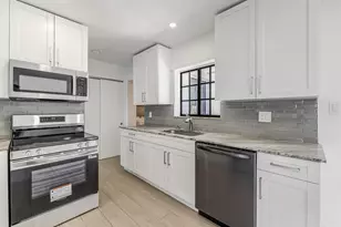101 NE 57th Ct, Fort Lauderdale, FL 33334 - Photo 16