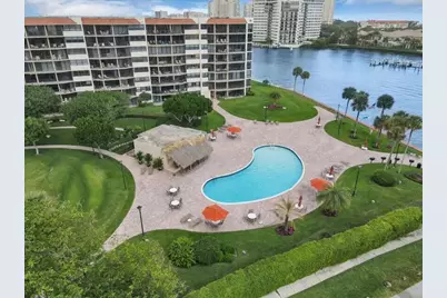 859 Jeffery Street #506, Boca Raton, FL 33487 - Photo 2