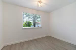9873 Baywinds Dr, West Palm Beach, FL 33411 - Photo 14