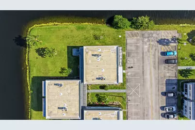 384 Saxony H, Delray Beach, FL 33446 - Photo 42