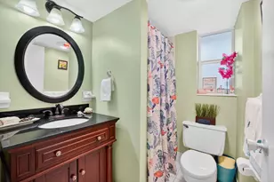 524 Orton Ave, Fort Lauderdale, FL 33304 - Photo 20
