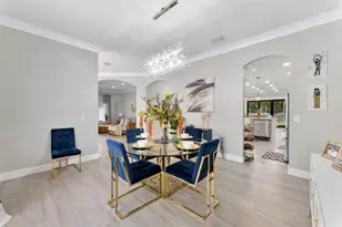 123 Bilbao St, Royal Palm Beach, FL 33411 - Photo 10