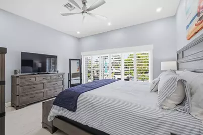 380 SE 5th Avenue, Pompano Beach, FL 33060 - Photo 22