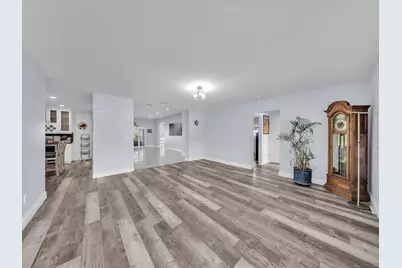 380 SE 5th Avenue, Pompano Beach, FL 33060 - Photo 8