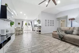 6160 Silver Oak Dr, Lake Worth, FL 33467 - Photo 4