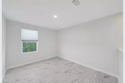 514 Raspberry Road, Fort Pierce, FL 34981 - Photo 18