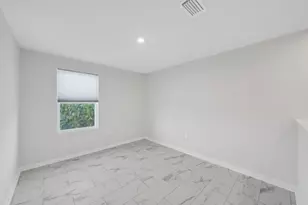 514 Raspberry Rd, Fort Pierce, FL 34981 - Photo 18