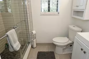 100 Pelican Pointe Dr, Delray Beach, FL 33483 - Photo 16