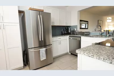 100 Pelican Pointe Drive #103, Delray Beach, FL 33483 - Photo 4