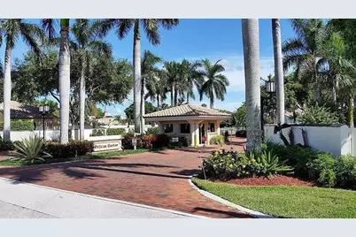 100 Pelican Pointe Drive #103, Delray Beach, FL 33483 - Photo 18