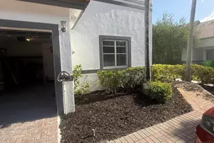 9831 NW 24th St, Sunrise, FL 33322 - Photo 2