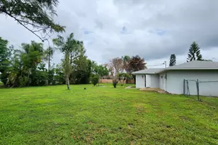 461 SW Buxton Ave, Port Saint Lucie, FL 34983 - Photo 2