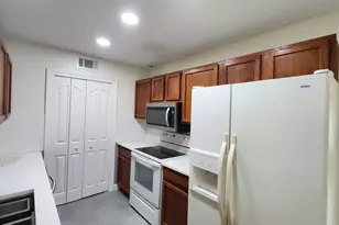 461 SW Buxton Ave, Port Saint Lucie, FL 34983 - Photo 8