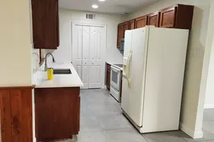 461 SW Buxton Ave, Port Saint Lucie, FL 34983 - Photo 6