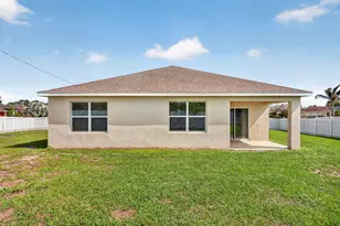 393 SW Tarra Ave, Port Saint Lucie, FL 34953 - Photo 42