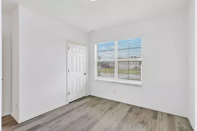 393 SW Tarra Avenue, Port Saint Lucie, FL 34953 - Photo 30