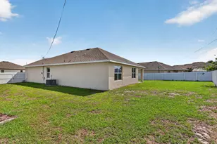 393 SW Tarra Ave, Port Saint Lucie, FL 34953 - Photo 44