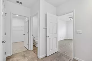 393 SW Tarra Ave, Port Saint Lucie, FL 34953 - Photo 22