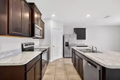 393 SW Tarra Avenue, Port Saint Lucie, FL 34953 - Photo 16