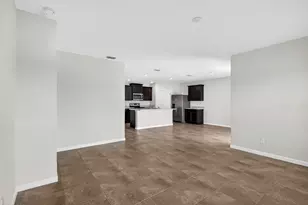 393 SW Tarra Ave, Port Saint Lucie, FL 34953 - Photo 10