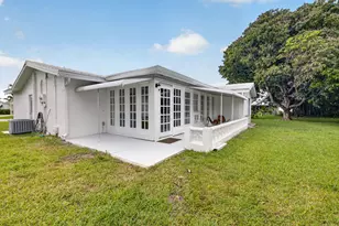 105 NW 8th Pl, Boynton Beach, FL 33426 - Photo 18