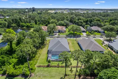 6805 49th Court, Vero Beach, FL 32967 - Photo 40