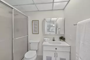7648 Ashmont Cir, Tamarac, FL 33321 - Photo 32