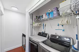 644 NE 195th St, Miami, FL 33179 - Photo 18