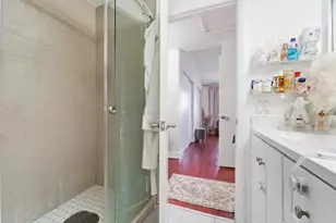 644 NE 195th St, Miami, FL 33179 - Photo 14