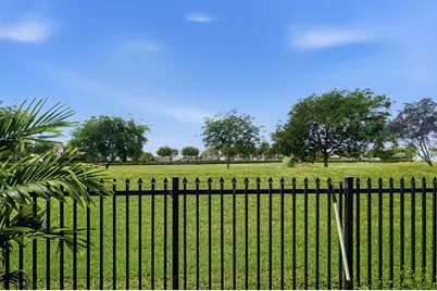 644 NE 195th Street, Miami, FL 33179 - Photo 24