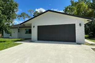 11922 Orange Blvd, The Acreage, FL 33412 - Photo 2