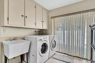3051 NE 44th St, Fort Lauderdale, FL 33308 - Photo 50