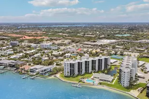 19800 Sandpointe Bay Dr, Tequesta, FL 33469 - Photo 30