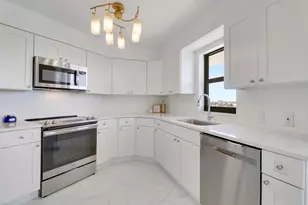 19800 Sandpointe Bay Dr, Tequesta, FL 33469 - Photo 16