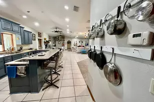 3046 N Bowden Rd, Avon Park, FL 33825 - Photo 4
